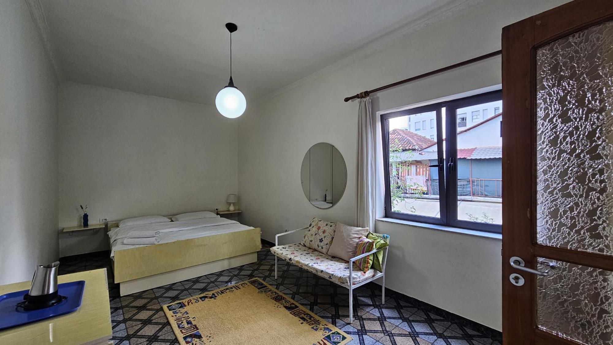 Angie'S Shared Villa Tam Tirana Extérieur photo