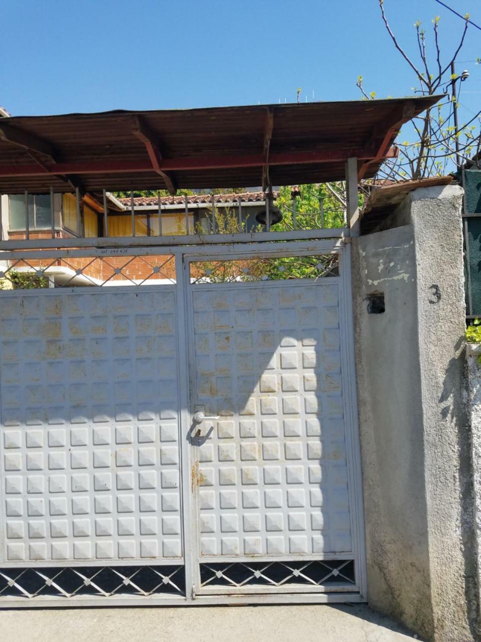 Angie'S Shared Villa Tam Tirana Extérieur photo