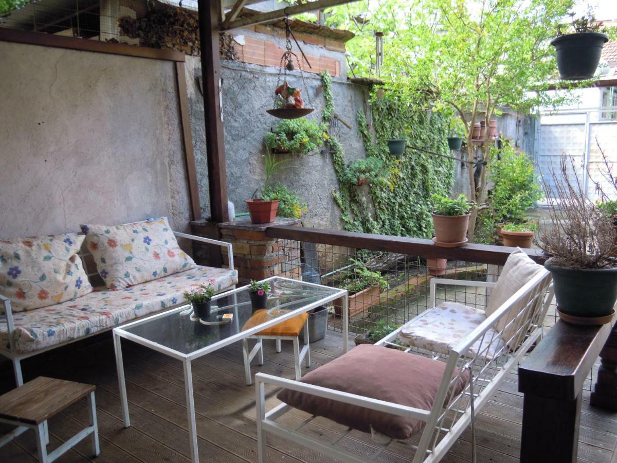 Angie'S Shared Villa Tam Tirana Extérieur photo