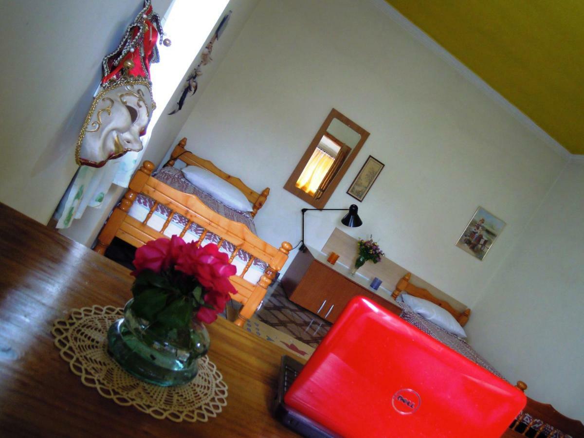 Angie'S Shared Villa Tam Tirana Extérieur photo